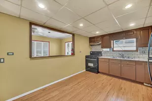 18843 W Deerpath Rd, Grayslake, IL 60030 - Photo 8