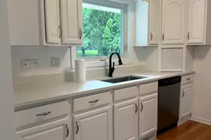 209 Rivers Dr, Lake Bluff, IL 60044 - Photo 18