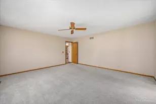 110 Villa Way, Bloomingdale, IL 60108 - Photo 22