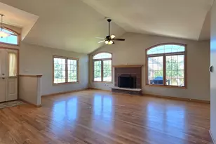 19604 Crested Butte Ln, Mokena, IL 60448 - Photo 8
