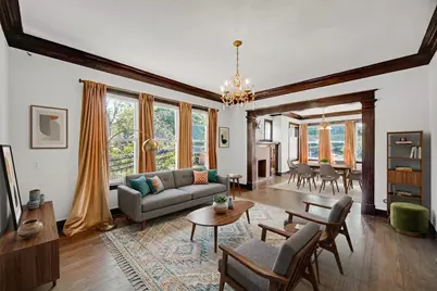 10645 S Prairie Avenue, Chicago, IL 60628 - Photo 4