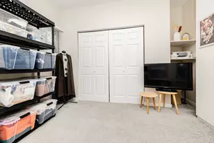 831 W 14th Pl, Chicago, IL 60608 - Photo 6