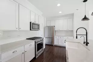 502 Peterson Ct, Barrington, IL 60010 - Photo 8