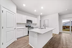 301 Westminster Ct, North Aurora, IL 60542 - Photo 16