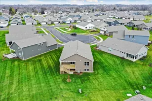301 Westminster Ct, North Aurora, IL 60542 - Photo 56