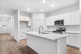 301 Westminster Ct, North Aurora, IL 60542 - Photo 14