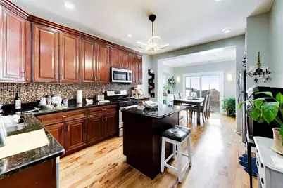 4542 N Long Avenue, Chicago, IL 60630 - Photo 10