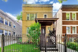 4542 N Long Ave, Chicago, IL 60630 - Photo 1