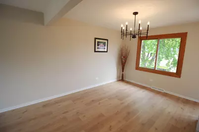 7523 Nottingham Drive, Tinley Park, IL 60477 - Photo 8