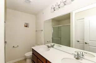 1437 Crimson Ln, Yorkville, IL 60560 - Photo 10