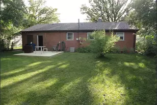 6321 Dunham Rd, Downers Grove, IL 60516 - Photo 10