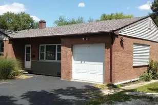 6321 Dunham Rd, Downers Grove, IL 60516 - Photo 2
