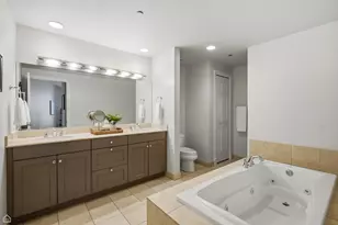 333 N Canal St, Chicago, IL 60606 - Photo 10