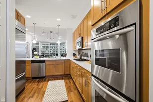 333 N Canal St, Chicago, IL 60606 - Photo 6