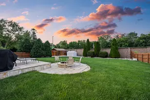 1236 Sandpiper Ln, Naperville, IL 60540 - Photo 4