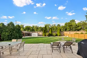 1236 Sandpiper Ln, Naperville, IL 60540 - Photo 14