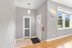 1512 Portsmouth Ave, Westchester, IL 60154 - Photo 2