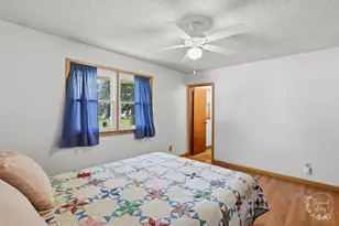 705 E Rosewood St, Watseka, IL 60970 - Photo 28