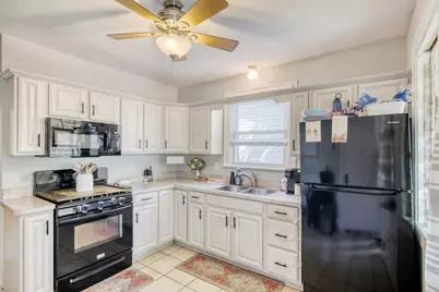 11029 S Troy Street, Chicago, IL 60655 - Photo 6