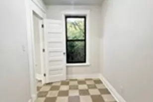 2706 S St Louis Ave, Chicago, IL 60623 - Photo 4