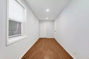 465 W 27th St, Chicago, IL 60616 - Photo 14