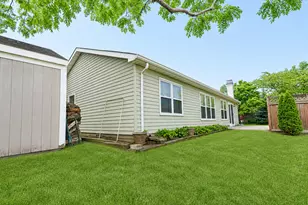 190 Appleby Dr, Glendale Heights, IL 60139 - Photo 38