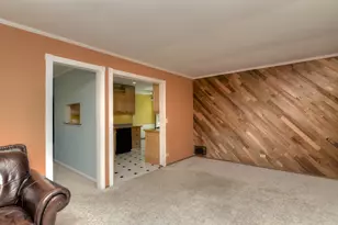 190 Appleby Dr, Glendale Heights, IL 60139 - Photo 14