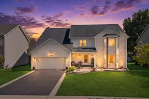 1524 Oswego Rd, Naperville, IL 60540 - Photo 4