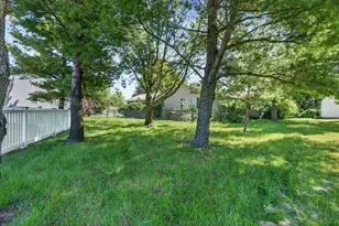 102 N Roma Ct, Toluca, IL 61369 - Photo 40