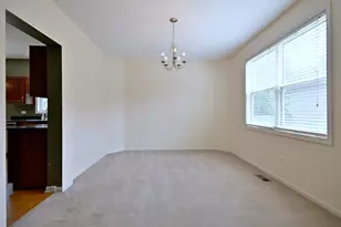 771 Bluebonnet Ct, Aurora, IL 60505 - Photo 6