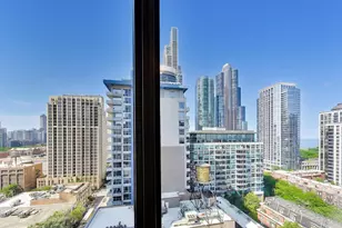 100 E 14th St, Chicago, IL 60605 - Photo 26