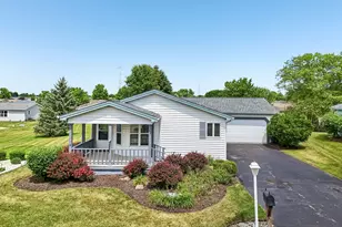 335 Belmont Ct, Grayslake, IL 60030 - Photo 38