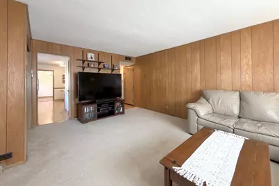 2022 E Woodview Drive, Mount Prospect, IL 60056 - Photo 22