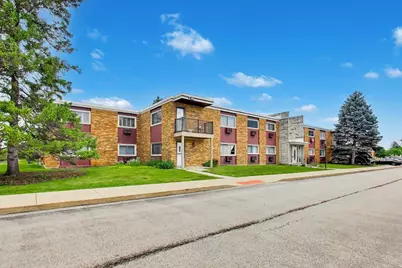 1313 S Rebecca Road #116B, Lombard, IL 60148 - Photo 1