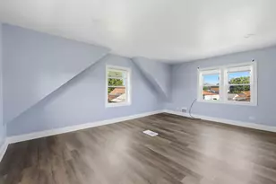 7836 S Kedvale Ave, Chicago, IL 60652 - Photo 16