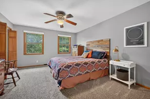 12784 Bridgeport Ln, Roscoe, IL 61073 - Photo 24