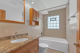 9449 Kelvin Ln, Schiller Park, IL 60176 - Photo 10