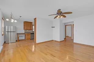 9449 Kelvin Ln, Schiller Park, IL 60176 - Photo 4