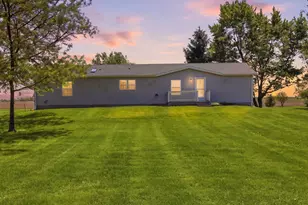 10078 State Route 9, Hoopeston, IL 60942 - Photo 20