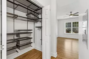 3801 N Wilton Ave, Chicago, IL 60613 - Photo 12
