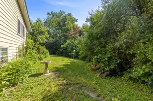 6104 Tyler Dr, Woodridge, IL 60517 - Photo 24