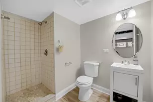 1105 W 123rd St, Calumet Park, IL 60827 - Photo 14