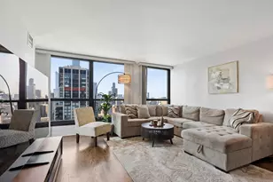 1030 N State St, Chicago, IL 60610 - Photo 6