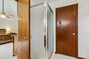 219 Woodlawn Dr, Mundelein, IL 60060 - Photo 22