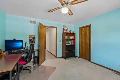219 Woodlawn Drive, Mundelein, IL 60060 - Photo 24