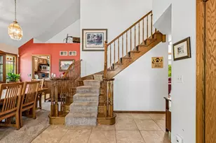 219 Woodlawn Dr, Mundelein, IL 60060 - Photo 14
