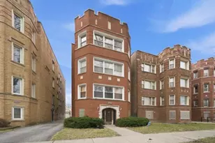 7960 S Phillips Ave, Chicago, IL 60617 - Photo 1