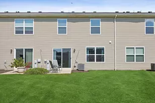 246 Wildmeadow Ln, Woodstock, IL 60098 - Photo 14