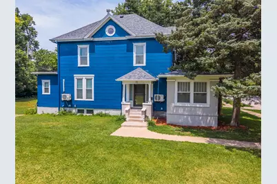615 N Chicago Street, Pontiac, IL 61764 - Photo 2