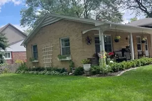 44 S Julian St, Naperville, IL 60540 - Photo 4